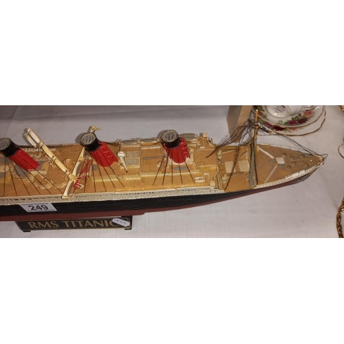 249 - A plastic model of the RMS Titanic a/f  COLLECT ONLY