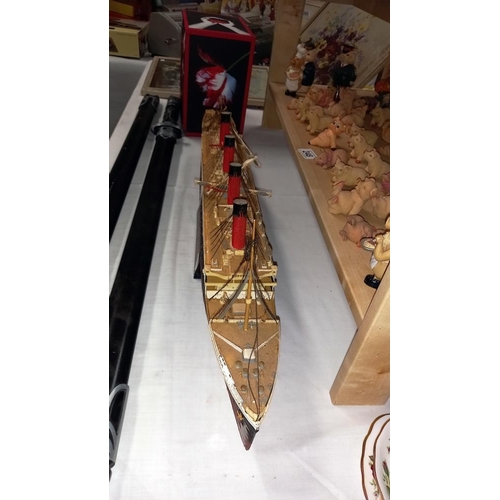 249 - A plastic model of the RMS Titanic a/f  COLLECT ONLY