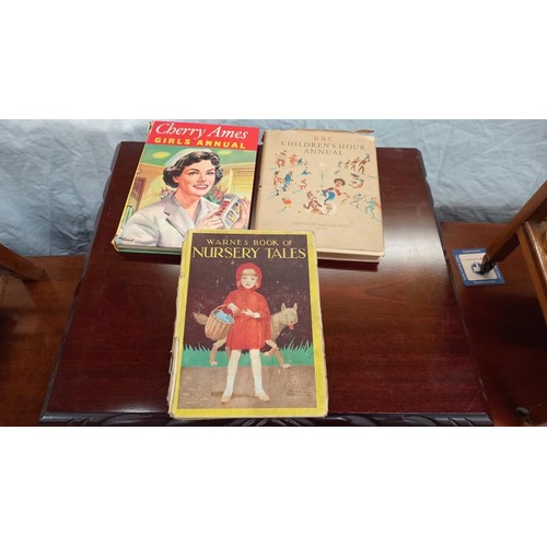 384 - A good lot of children's books including vintage Giles, Enid Blyton, Ladybird etc