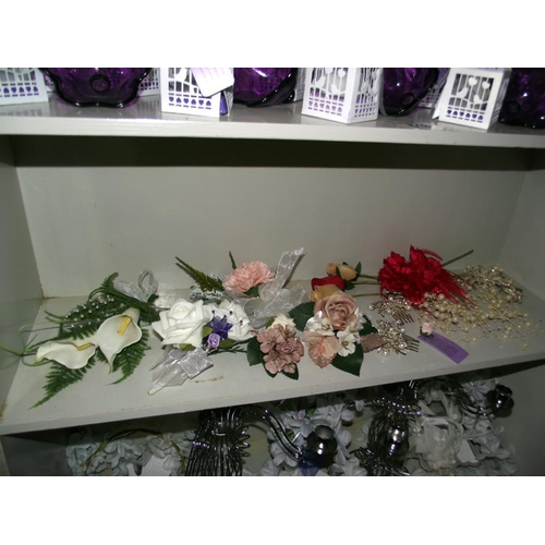 518 - A quantity of wedding ornaments etc including tea light holders - COLLECT ONLY