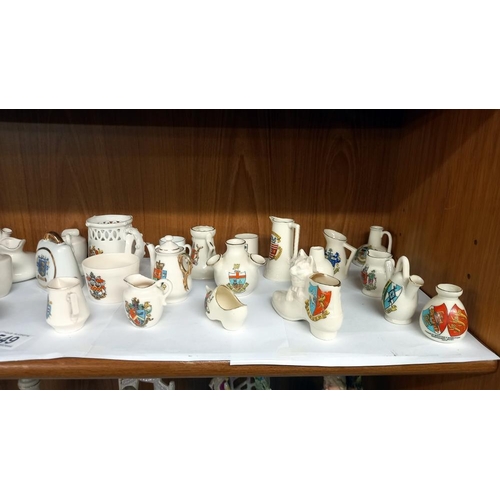 549 - A good assortment of crested ware