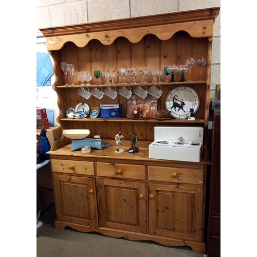 720 - A pine dresser