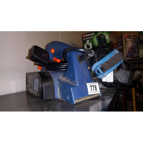 778 - A palm sander & a planer COLLECT ONLY