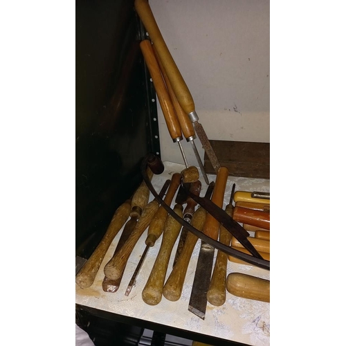 804 - A quantity of wood turning chisels etc. COLLECT ONLY