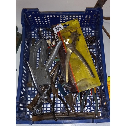 820 - A box of various pliers, cutters & mole grips etc.