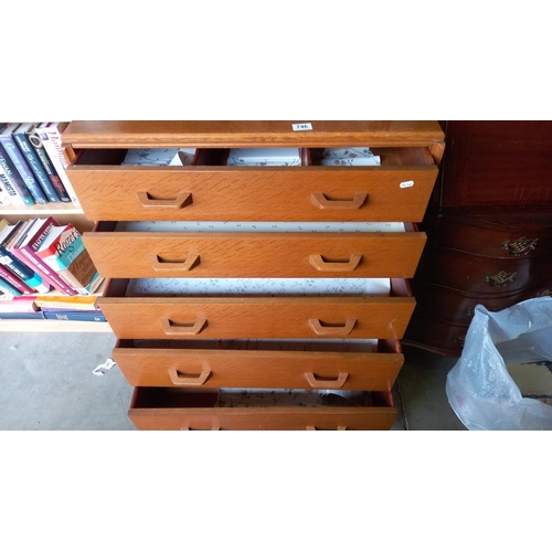 746 - A 6 drawer chest COLLECT ONLY.