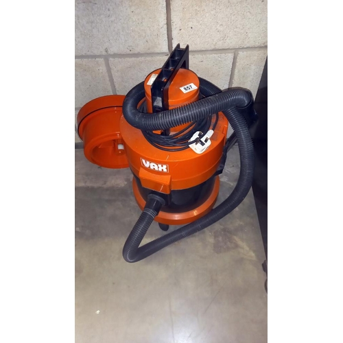 857 - A Vax vacuum cleaner (incomplete) COLLECT ONLY