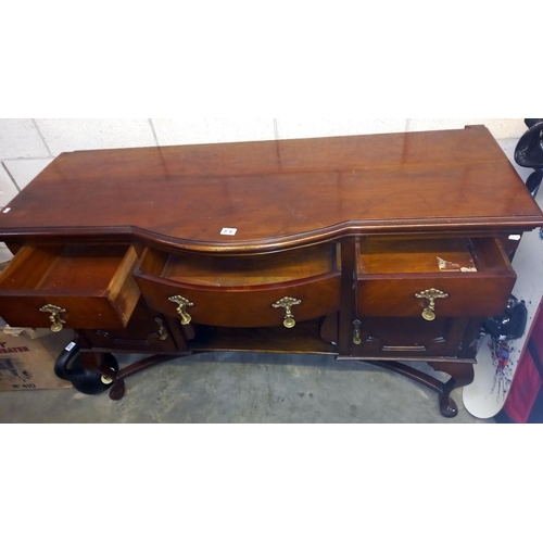 876 - An Edwardian mahogany sideboard, COLLECT ONLY.