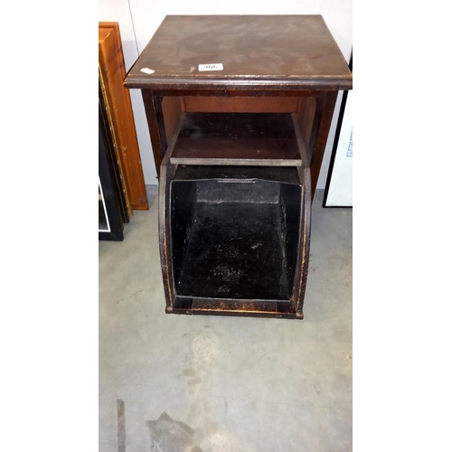 906 - A mahogany coal cabinet with metal liner. COLLECT ONLY