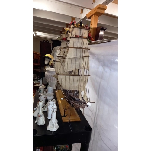 922 - A model of a clipper ship 'Young America' Launched in 1853 COLLECT ONLY