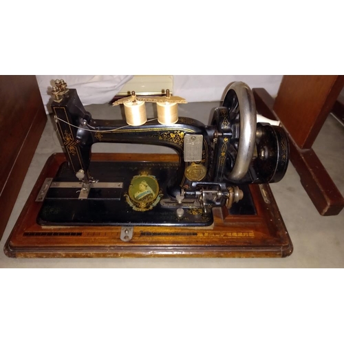 926 - A Victorian H W Warren sewing machine COLLECT ONLY