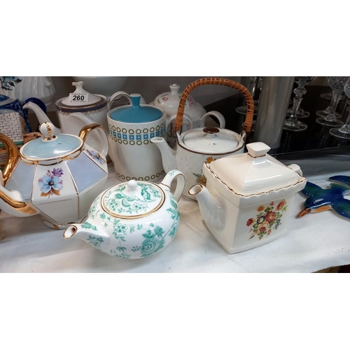 260 - A quantity of teapots, Noritaki, Wedgwood, Sadler & Royal Albert etc. COLLECT ONLY