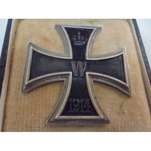 2116B - An Iron cross badge dated 1914.