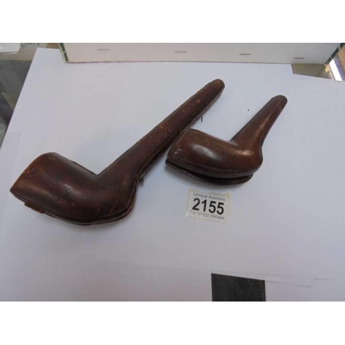 2155 - Two cased vintage pipes.