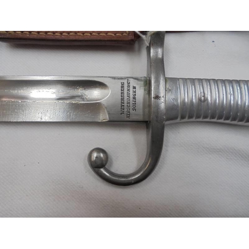 2419 - An Argentine 1891 bayonet.