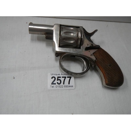 2577 - A small cap pistol. Length 14.5cm