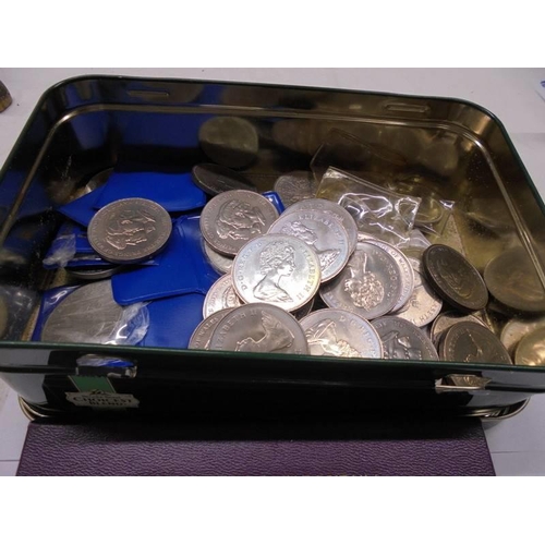 1093 - A 1970 coin collection, two Festival of Britain coins and a large quantity of commemorative crowns.