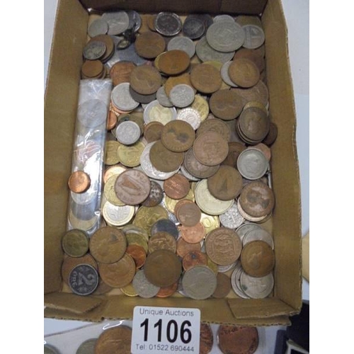 1106 - A mixed lot of UK and foreign coins.