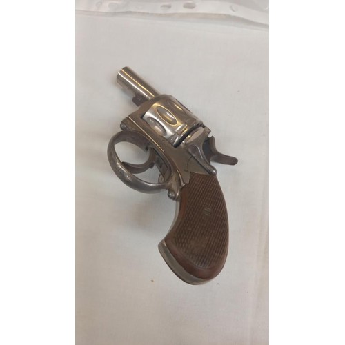 2577 - A small cap pistol. Length 14.5cm