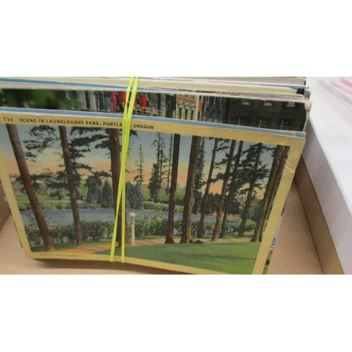 1169 - A large quantity of assorted postcards.