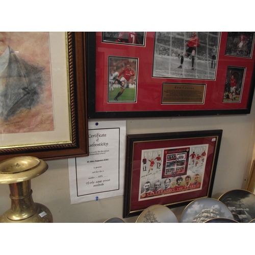 22 - A selection of framed and glazed Manchester United prints, includes Sir Alex Ferguson with limited e... 