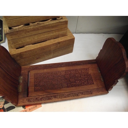 56 - A metamorphic bookslide and 3 graduated wooden boxes