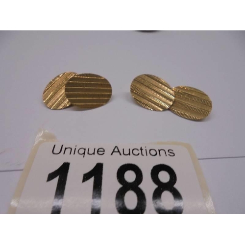 1188 - Two 9ct gold ring, one other (tests as gold but not marked) and a pair of 9ct gold cuff links, 10 gr... 