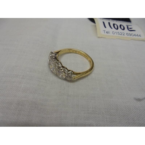 1100E - An 18ct 5 stone ring set early round brilliant/old cut diamonds, estimated diamond weight 4.25 metri... 