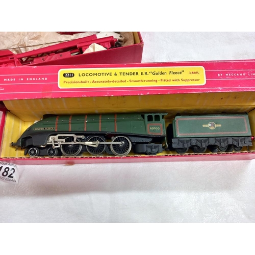 182 - Boxed Hornby Dublo 2211 golden fleece and 4620 breakdown crane