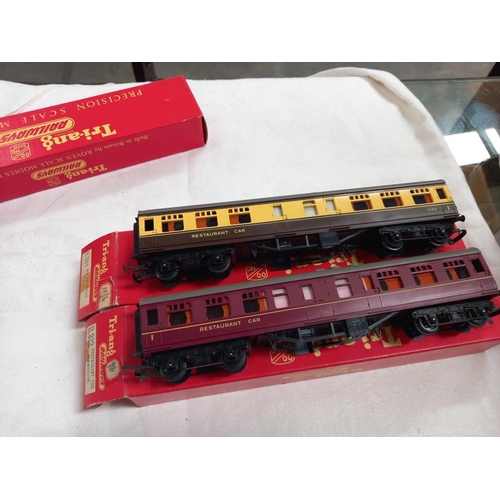 190 - 7 boxed Triang railways scale models (see condition report for model numbers)