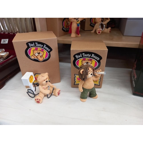 266 - A quantity of Bad Taste Bears, 1 collectors boxed set & 9 boxed Bears, 1 unboxed A/F