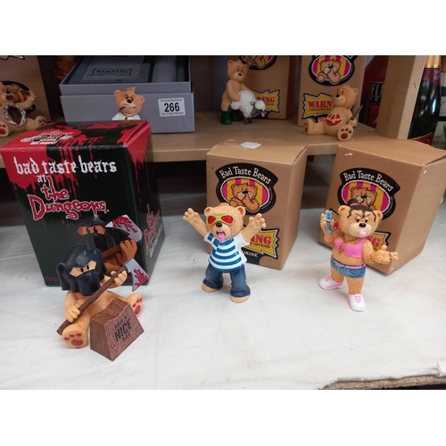 266 - A quantity of Bad Taste Bears, 1 collectors boxed set & 9 boxed Bears, 1 unboxed A/F