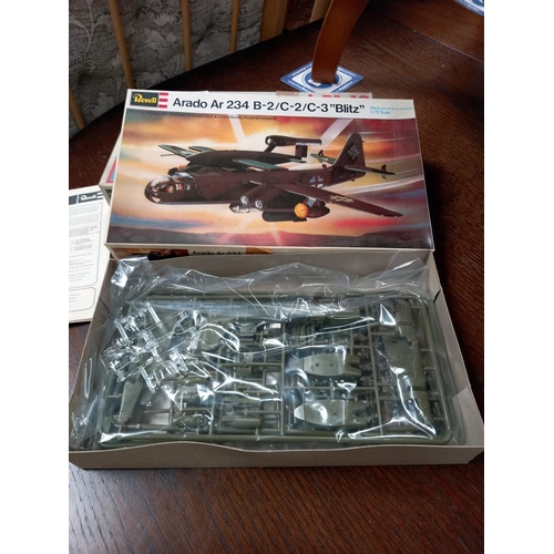 319 - 3 Revell aircraft 1/48 scale, 2 x 1/72 scale & Heller 1/72 scale