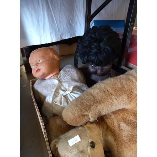 353 - 2 vintage dolls and 2 vintage teddy bears