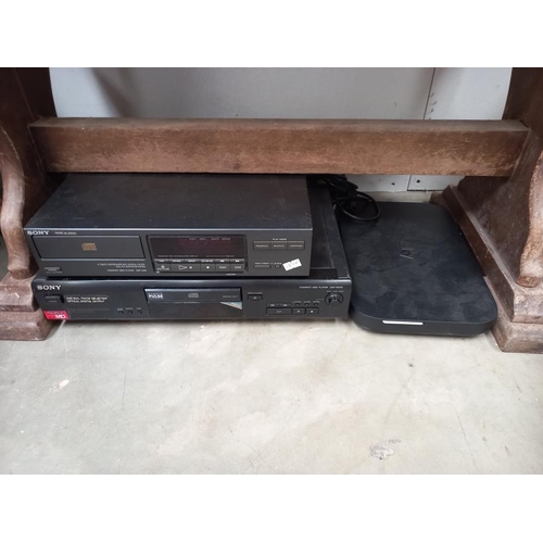 388 - A Samsung TV and Goodmans soundbar etc. COLLECT ONLY