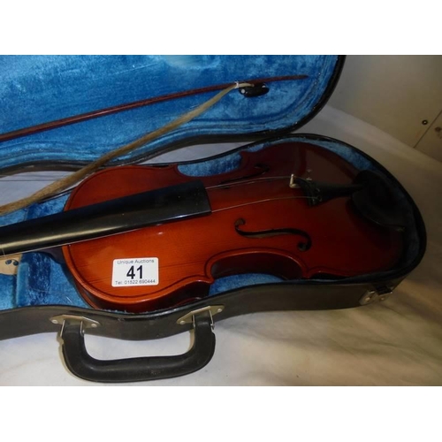 41 - A cased violin with bow, COLLECT ONLY.