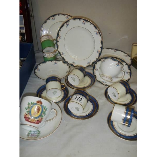 173 - A mixed lot of tea ware.