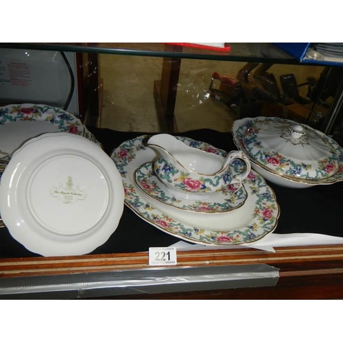 221 - A ceramic dinner set.