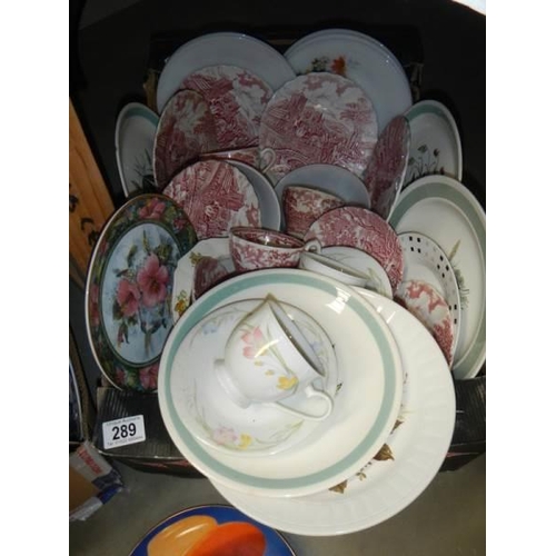 289 - A mixed lot of collector's and other plates, COLLECT ONLY.