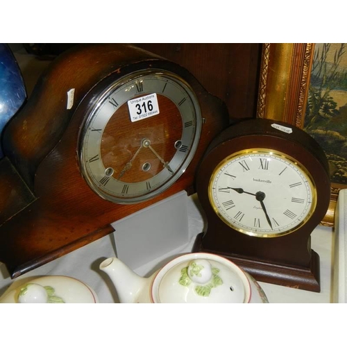 316 - Two mantel clocks.