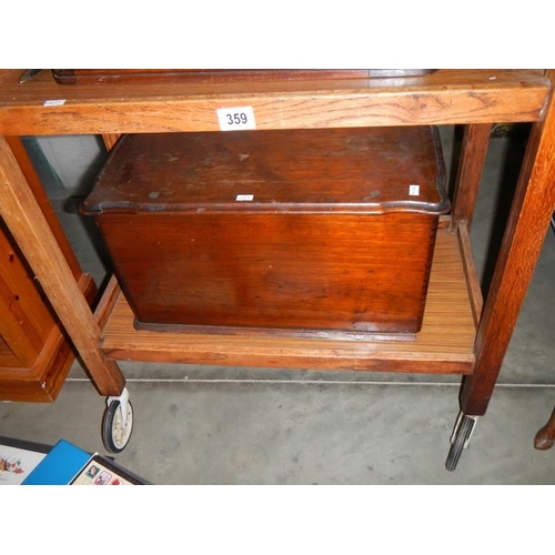 359 - An oak tea trolley and an old wooden box. COLLECT ONLY.