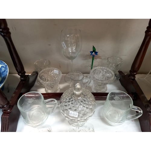 1023 - A good lot of crystal & other drinking glasses