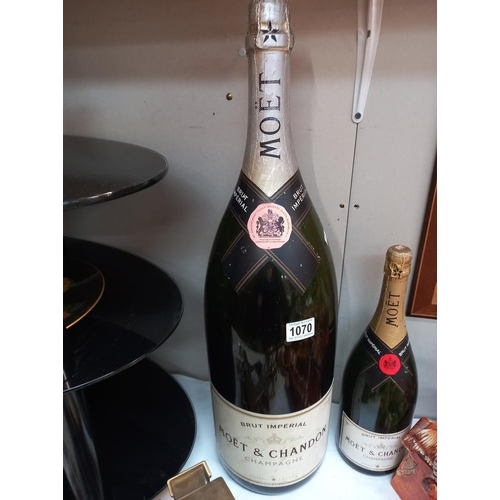 Sold at Auction: White Star Moet et Chandon Champagne