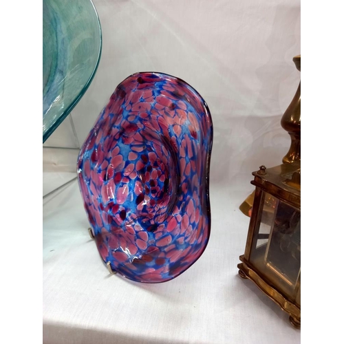 1159 - A coloured art glass bowl & 1 other COLLECT ONLY.