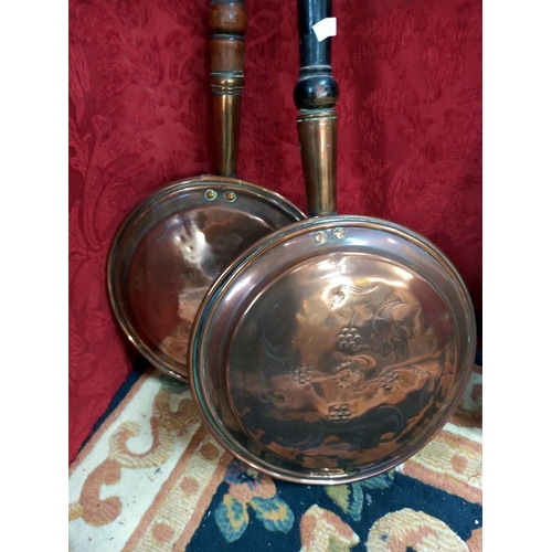 1175 - 2 Victorian copper bed warming pans COLLECT ONLY