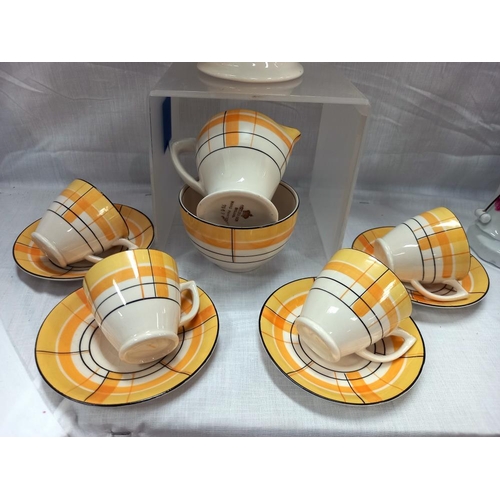 1189 - An art deco Myott Sun & Co coffee set