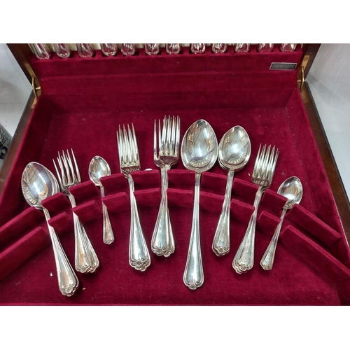 1200 - A 34 piece canteen of silver plated cutlery (missing soup spoons & teaspoons) COLLECT ONLY