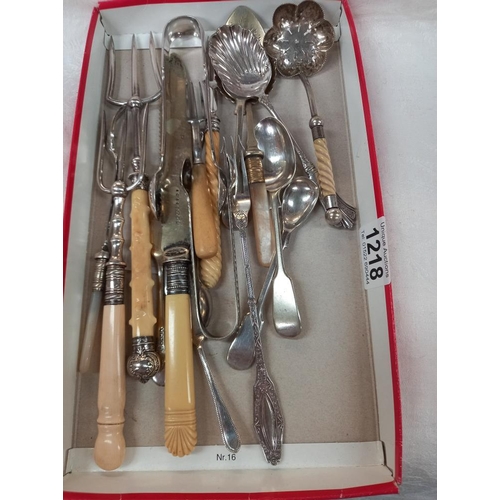 1218 - 2 old lighters & a quantity of vintage silver plate cutlery, forks etc.