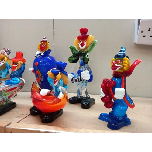 29 - 7 Murano art glass clowns and a dog