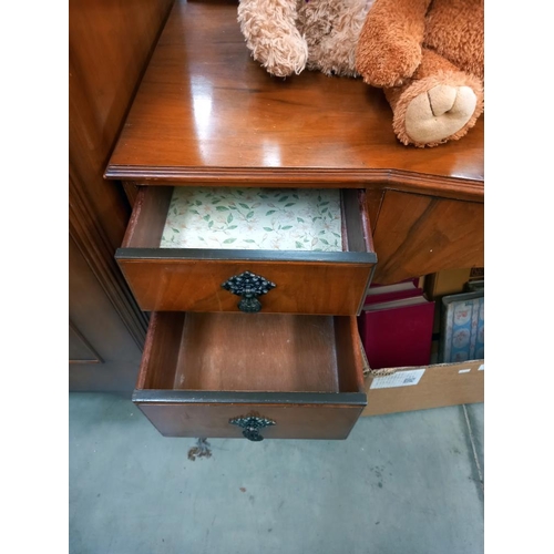 144 - A mahogany bedroom suite comprising triple mirror dressing table and two wardrobes, COLLECT ONLY.